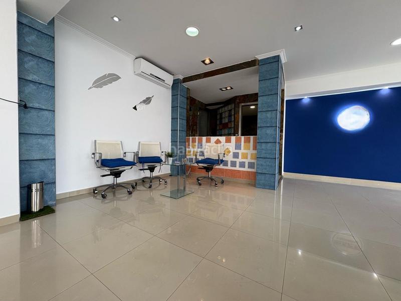 Foto d834d2c3-12fc-400b-857b-08d0cb78a817. Location local commercial dans Quart de Poblet