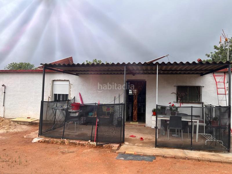 Foto d6b81ab1-2a38-418a-ab3e-4161697dc0fa. Chalet  con gran parcela a 8km del pueblo en Llíria