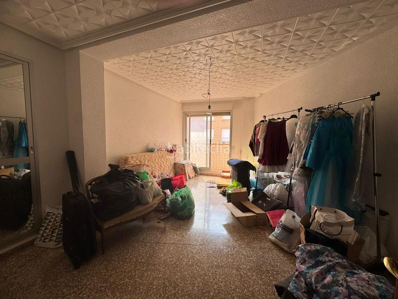 Foto 50e0c312-e7e0-4bd5-9ff8-292b12f6da10. Piso  esquinero con dos balcones en lliria en Llíria