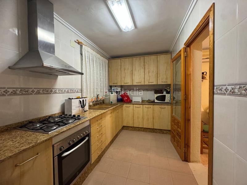 Foto 619a62aa-4dec-4fc7-8559-911c24118049. Chalet  para entrar con gran parcela en Urbanizaciones Llíria