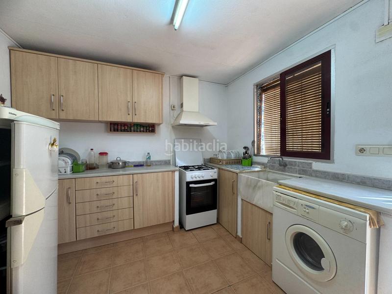 Foto 7fb02e71-e27c-474a-a4d2-0732c0ee1fa4. Chalet  para entrar con gran parcela en Urbanizaciones Llíria