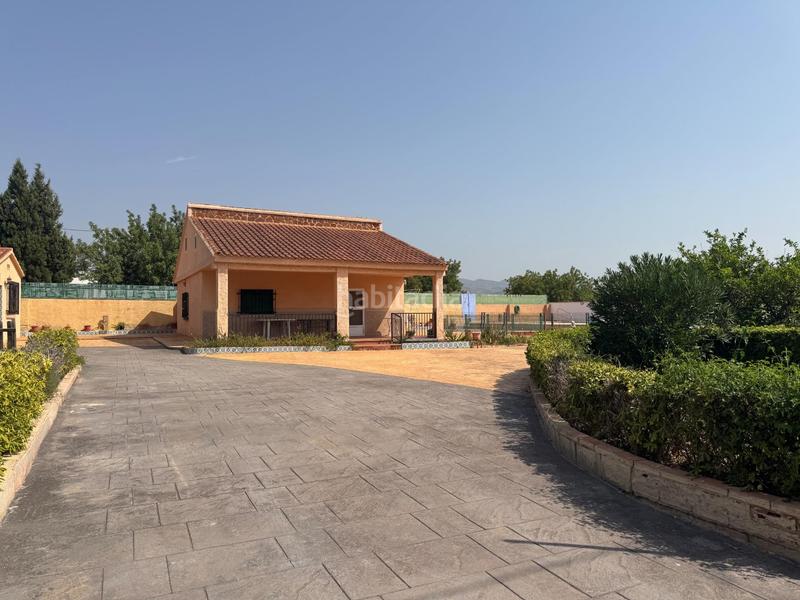 Foto 9d882eac-9989-4f23-91b6-9ec6a2789c72. Chalet  para entrar con gran parcela en Urbanizaciones Llíria