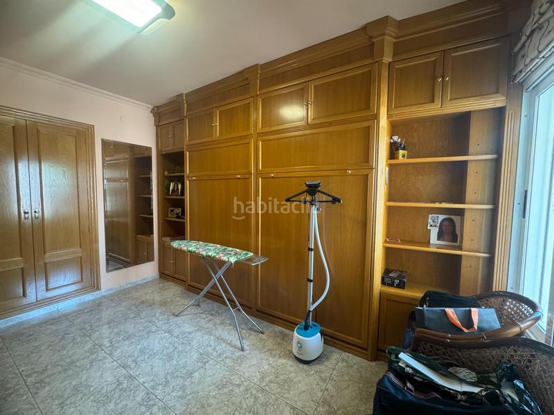 Foto a5c04108-c3ac-4a56-8dd2-087da7401842. Chalet mit parking pool in Urbanizaciones Llíria