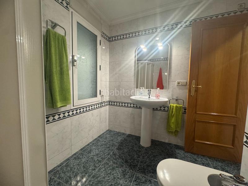 Foto a6f311ac-e9d8-4111-99d5-9816f5bcffa7. Chalet mit parking pool in Urbanizaciones Llíria
