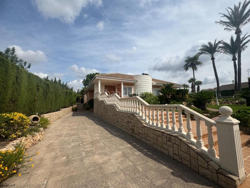 Foto b934b25d-97fb-4dca-832e-3f7fa9e10c9b. Chalet mit parking pool in Urbanizaciones Llíria
