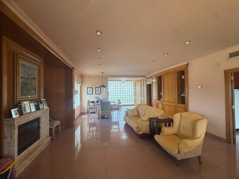 Foto c249e377-d185-4255-9c66-7f86250eed96. Chalet mit parking pool in Urbanizaciones Llíria