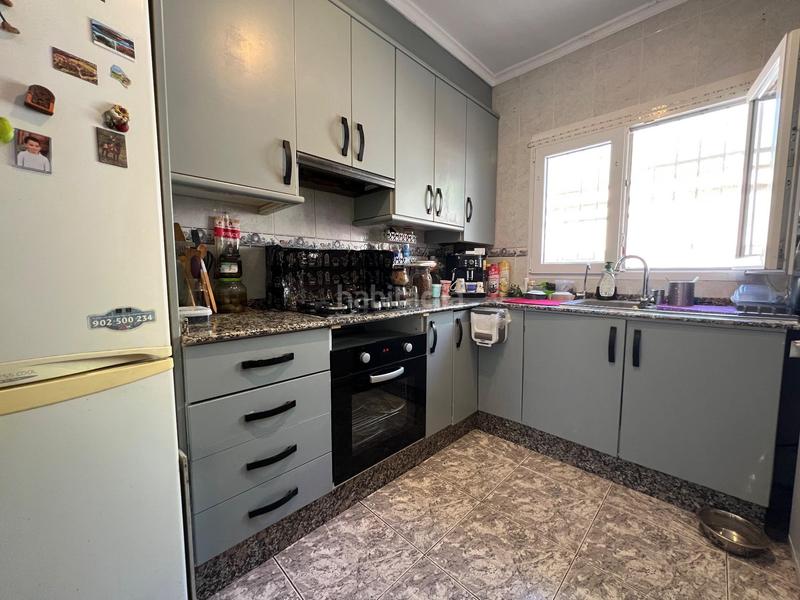 Foto fa40cb23-ca9f-4219-a913-6ae6ca77c957. Xalet amb aparcament a Urbanizaciones Llíria