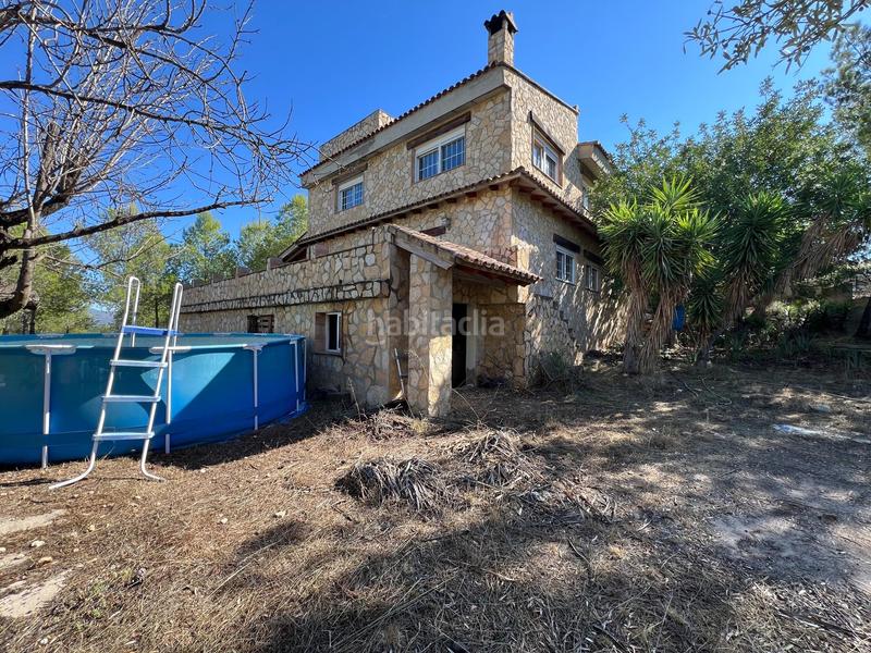 Foto 2e30094d-15e0-4123-a746-528400910284. Chalet mit parking pool in Casinos