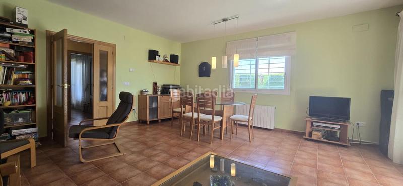 Foto 8a39ea5a-03b7-4e35-ac68-b0a96190e4c7. Chalet con riscaldamento parcheggio in Urbanizaciones Llíria