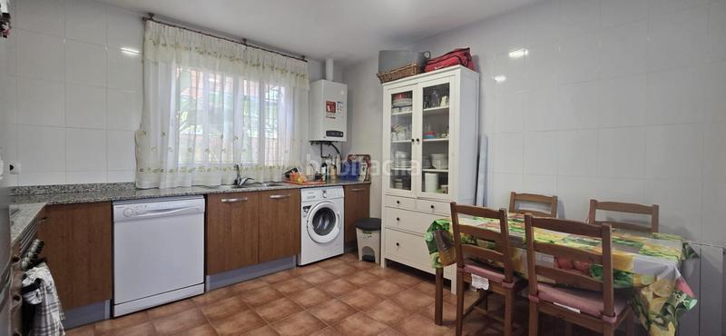 Foto bb15fd20-b4e3-4c5d-b17f-485ded44472b. Chalet con riscaldamento parcheggio in Urbanizaciones Llíria