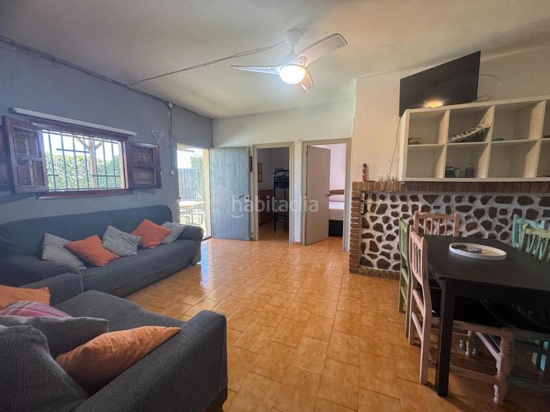 Foto 8c8f604f-253a-4b64-ae97-d02012dd8540. Xalet amb aparcament piscina a Vilamarxant