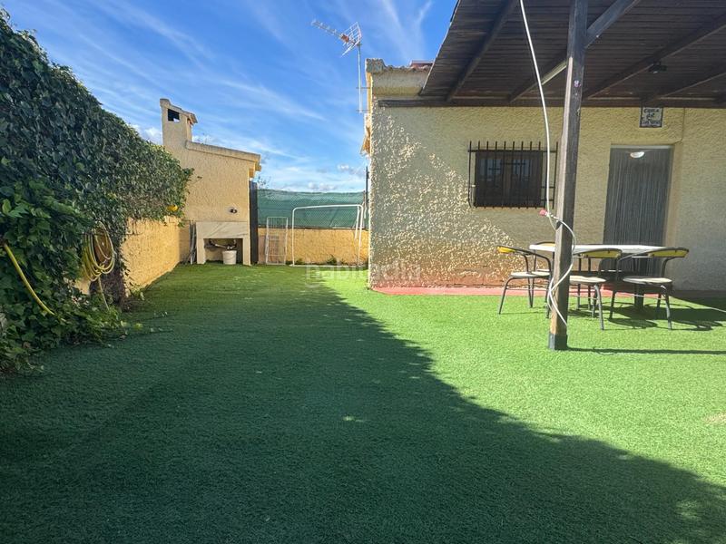 Foto c1e8baab-1890-4d57-b3d6-921c1b429bd8. Xalet amb aparcament piscina a Vilamarxant