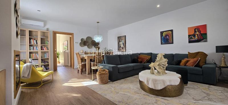 Foto 45c5afc1-9d62-41ce-86e7-586cc6eff2af. Chalet mit heizung parking pool in Urbanizaciones Llíria