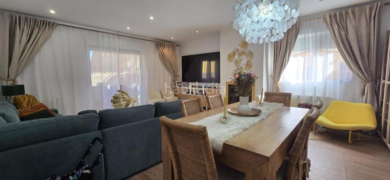 Foto 91cea64d-4fa0-459e-a988-ec9f256d4990. Chalet mit heizung parking pool in Urbanizaciones Llíria