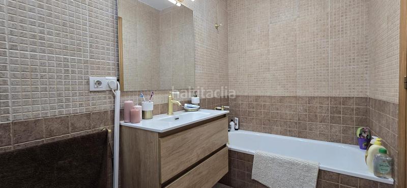 Foto 95132cc8-3bc5-4b22-88e7-d69b57d02648. Chalet mit heizung parking pool in Urbanizaciones Llíria