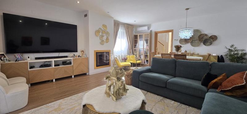 Foto fb94b297-3f61-4b8f-8e31-22192362af61. Chalet mit heizung parking pool in Urbanizaciones Llíria