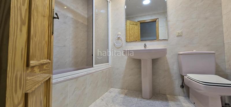 Foto 2456e14d-283f-4e53-9d31-1f1072b6ba0b. Piso  muy céntrico en lliria en Santa Bárbara Llíria