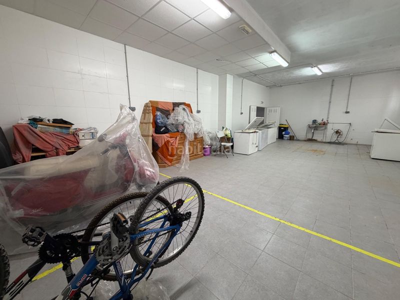 Foto 4cef4071-fcae-4a76-b5f2-af38f23388cd. Local comercial a Vilamarxant