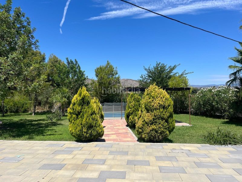 Foto 57b5d3fd-9a7a-4857-9ab0-428e0a1000fa. Xalet amb aparcament a Pedralba