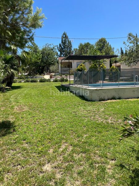 Foto b308ad3f-6f6b-493b-8a4b-9f113d65b19e. Xalet amb aparcament a Pedralba