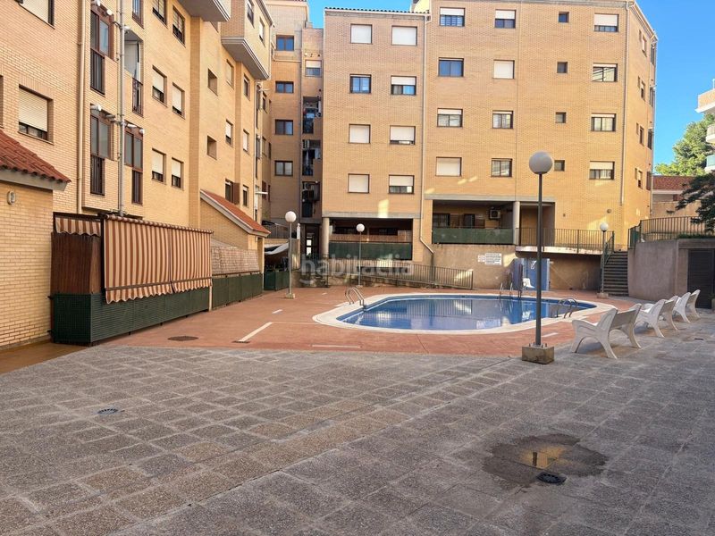 Foto 038922aa-ce3d-48a0-a374-98678823427a. Pis amb aparcament piscina a El Alborgí Paterna