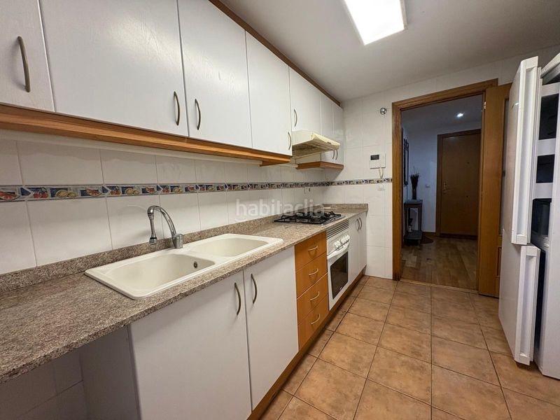 Foto 7b60eb27-e12b-4beb-8815-6e06d04f3fe4. Pis amb aparcament piscina a El Alborgí Paterna