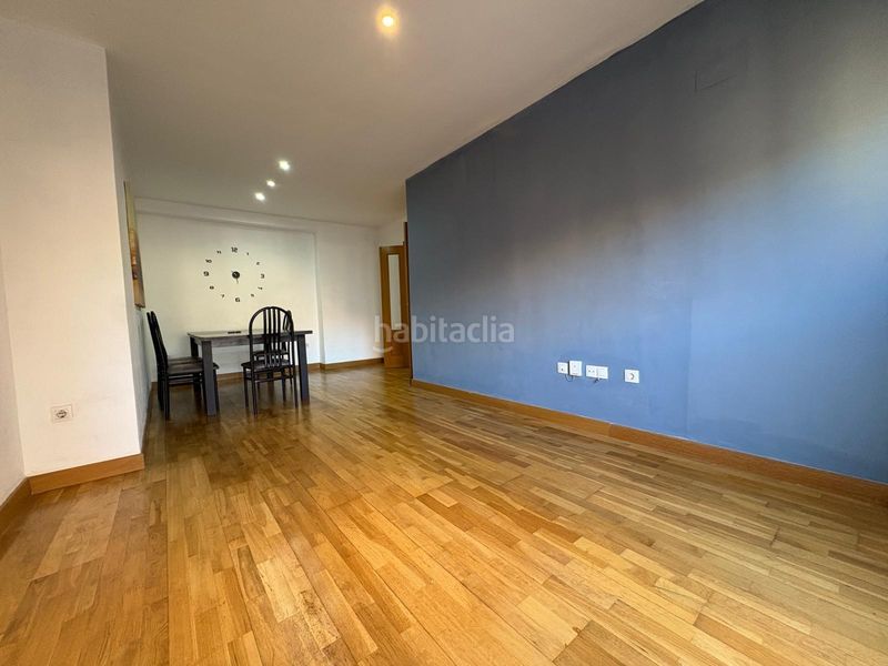 Foto faa83c72-d444-4b15-9d1e-b1939637ce2a. Pis amb aparcament piscina a El Alborgí Paterna