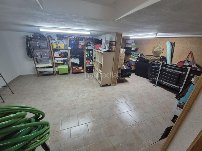 Foto ba0d5c43-c3c8-46ce-a70a-220c65c4e592. Casa adossada amb aparcament a Parque de la Bombilla Llíria