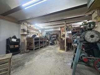 Local Comercial en El Carme. Local comercial con posibilidad de cambio a vivienda en pleno ce