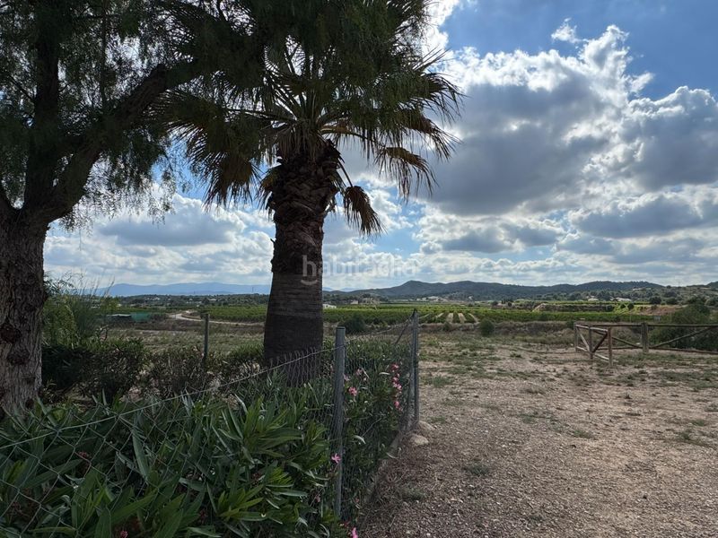 Foto d0863ce8-c833-4701-9851-0c2be38c4885. Casa amb calefacció aparcament a Domeño