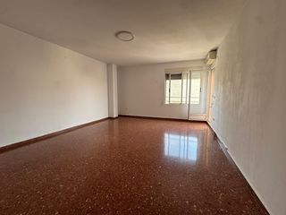 Location Appartement à Vilamarxant. Piso para alquilar en pleno centro de vilamarxant
