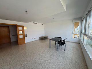 Appartamento in Casco Antiguo. Piso en perfecto estado cercano a la estacion