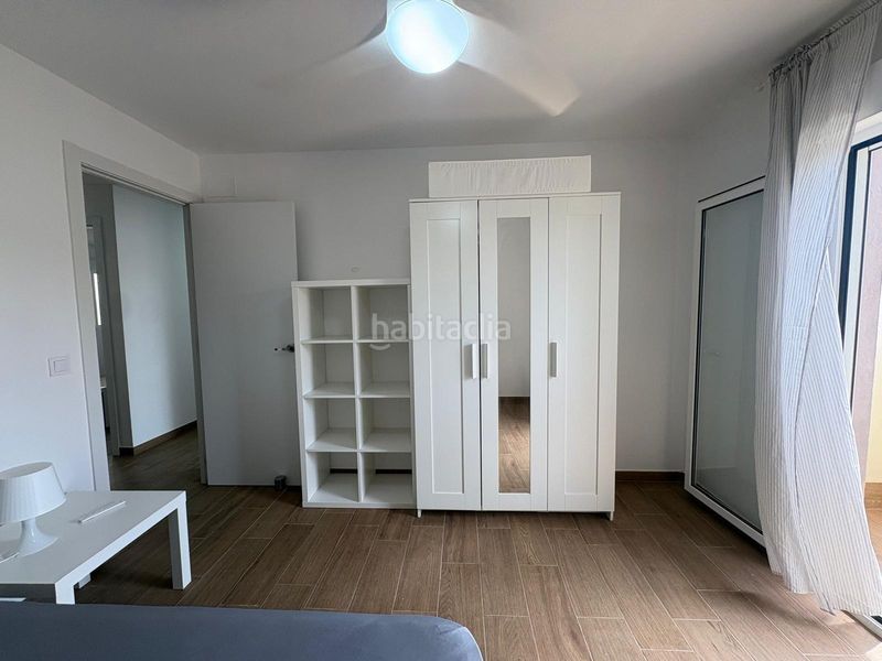 Foto 7715a743-5c8d-49a6-94db-5c8a88d39b76. Edifici a Benaguasil