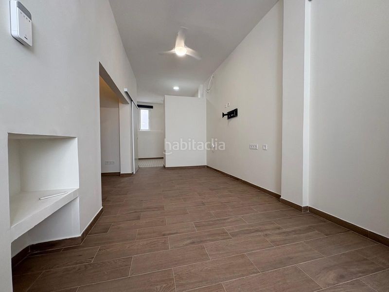Foto 8c7aa2bc-0738-402d-92c3-363184e7a788. Edifici a Benaguasil