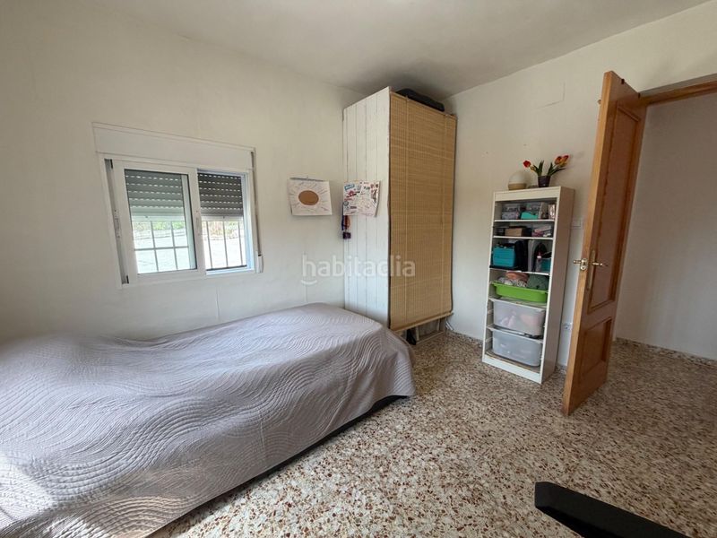 Foto c586bbf1-4abd-41d6-b204-32eb1d07af73. Xalet amb piscina a Pedralba