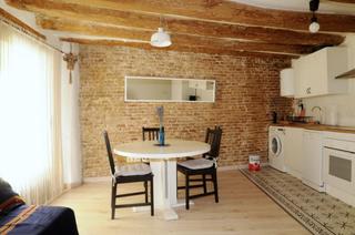 Location Appartement  Plaza sant pere. Piso reformado y amueblado en la plaça sant pere, una de las pla