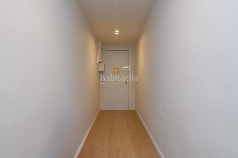 Foto d3861d01-969c-4e79-901f-d95571ff4cc5. Àtic amb calefacció a La Nova Esquerra de l´Eixample Barcelona