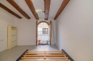 Attique  Arc d sant ramon del call. Ático con alma en el corazón del barrio judío de barcelona