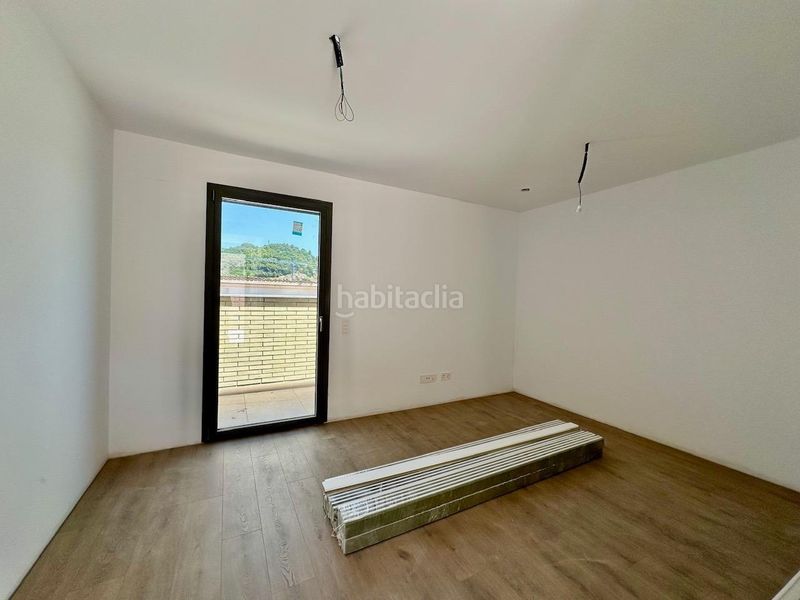 Foto a5951a0b-3757-4344-ad24-03ab477e4cba. Casa amb calefacció aparcament a Centre Garriga (La)