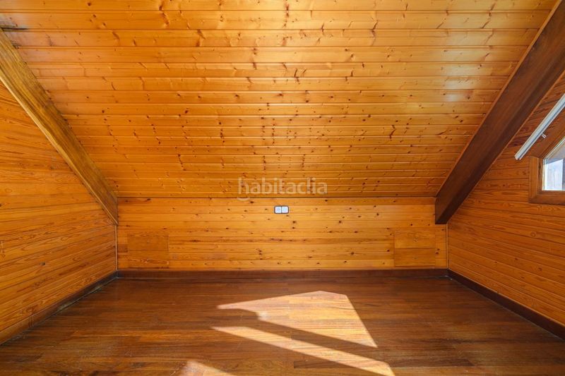 Foto 0de3ef3b-375e-4870-9f61-b4db6f5c3291. Casa amb aparcament a Lliçà d´Amunt