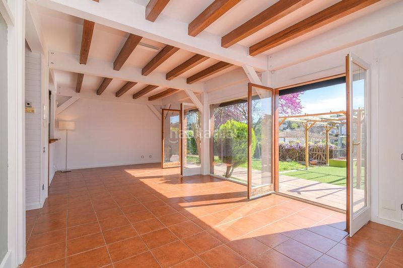 Foto 2a836fc5-3d11-47dc-98a8-11915f30e352. Casa amb aparcament a Lliçà d´Amunt