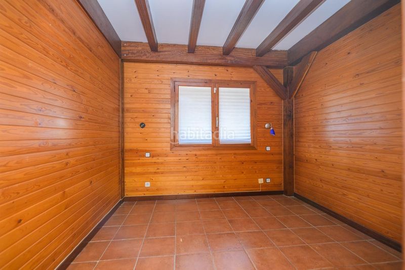 Foto a11f7758-3133-42c0-bf8c-c4c81c317bc5. Casa amb aparcament a Lliçà d´Amunt