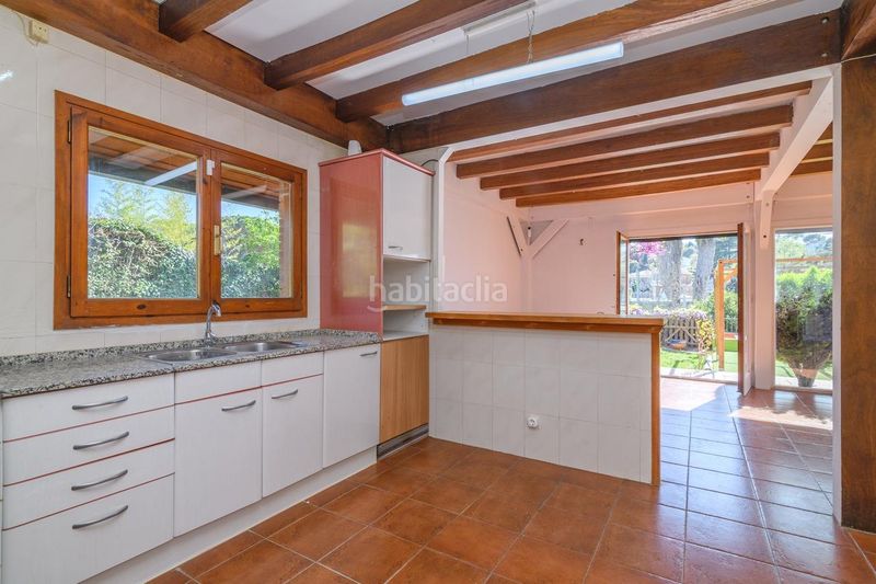 Foto c18fb553-18e3-4c9e-849e-2685c75b40b0. Casa amb aparcament a Lliçà d´Amunt