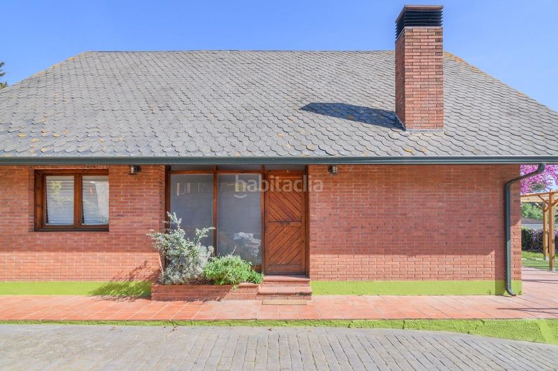 Foto d12dbb80-70c5-4d47-b571-3451b1674233. Casa amb aparcament a Lliçà d´Amunt