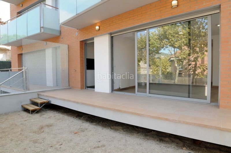 Foto 42ed681c-afc4-48f4-a048-068ae05f33bf. Alquiler piso planta baja luminosa, exterior y con terraza en obra nueva del 2017. con parking y trastero en Tiana