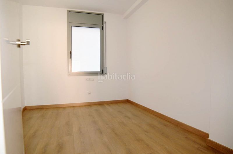 Foto 5fa058af-0f06-4508-9a3d-c33f08c630a1. Alquiler piso planta baja luminosa, exterior y con terraza en obra nueva del 2017. con parking y trastero en Tiana