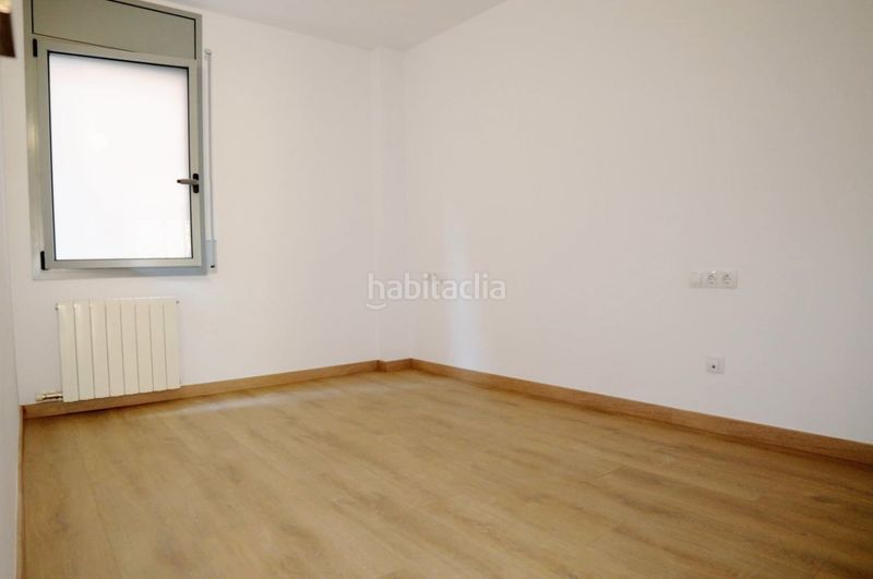 Foto e2589981-5191-4005-b29e-4502246ea7d7. Alquiler piso planta baja luminosa, exterior y con terraza en obra nueva del 2017. con parking y trastero en Tiana