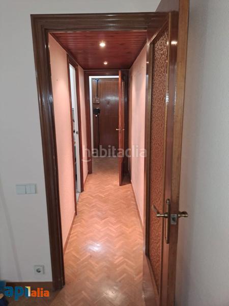 Foto 5002dcd2-c183-4190-a783-b5105da43de5. Piso en Centre Esplugues de Llobregat