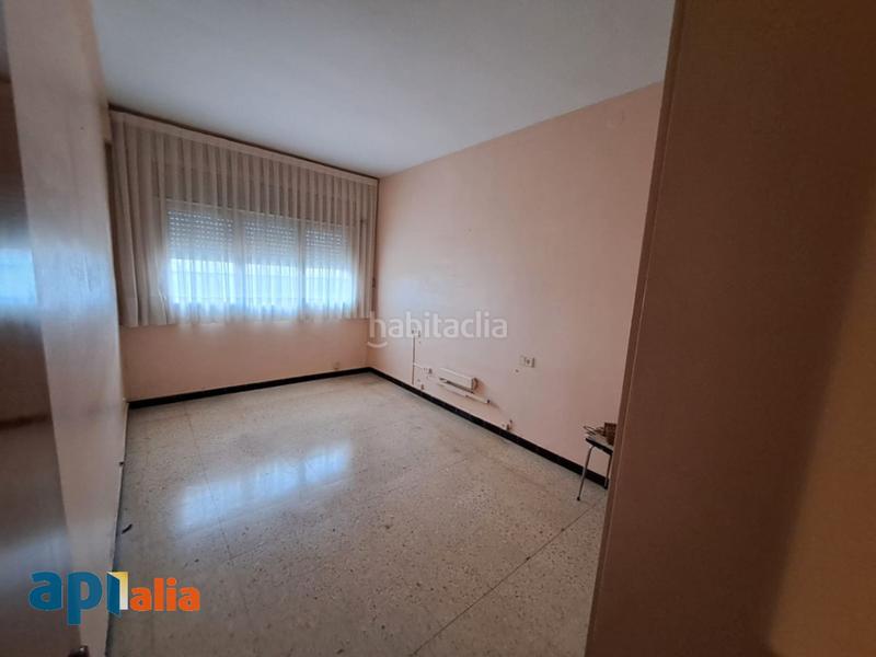 Foto c38ef9d9-7f45-428e-958b-bfbf6885289f. Piso en Centre Esplugues de Llobregat
