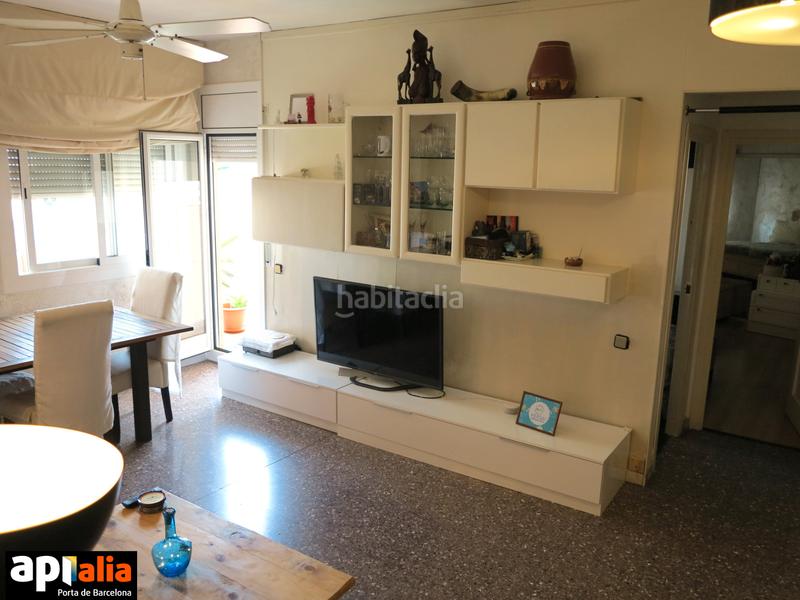 Foto 5b89cbb9-20b5-48bd-8373-7e1a382f7551. Flat in Montesa Esplugues de Llobregat
